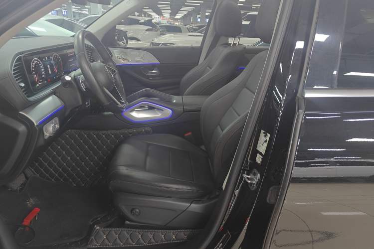 Used Mercedes-Benz GLE 2024 GLE 450 4MATIC AMG Line Left Front Seat
