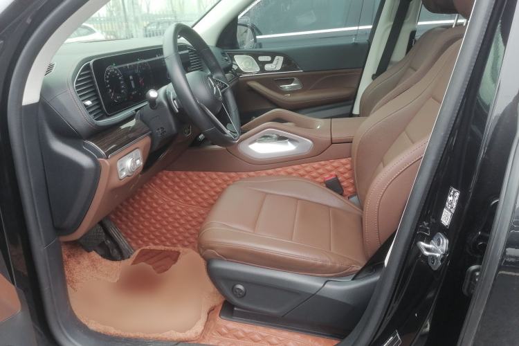 Used Mercedes-Benz GLE 2024 Refreshed GLE 350 4MATIC Stylish Edition Left Front Seat