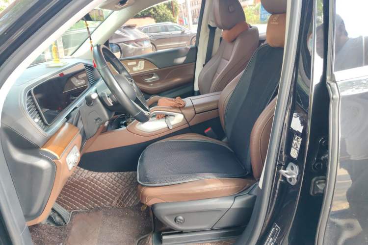 Used Mercedes-Benz GLE 2024 GLE 450 4MATIC Stylish Model Left Front Seat