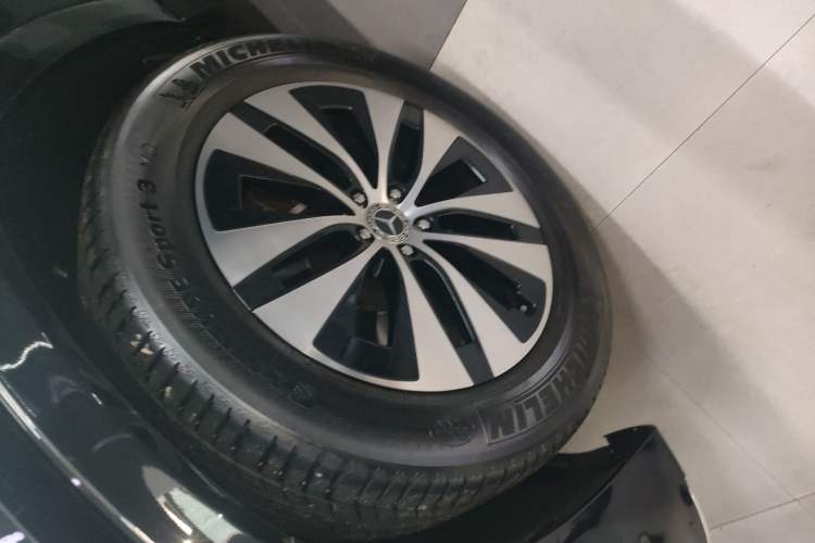 Used Mercedes-Benz GLE 2024 GLE 350 4MATIC Stylish Model Left Front Wheel Hub
