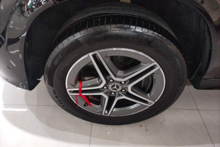 Used Mercedes-Benz GLE 2024 GLE 450 4MATIC Stylish Model Left Front Wheel Hub