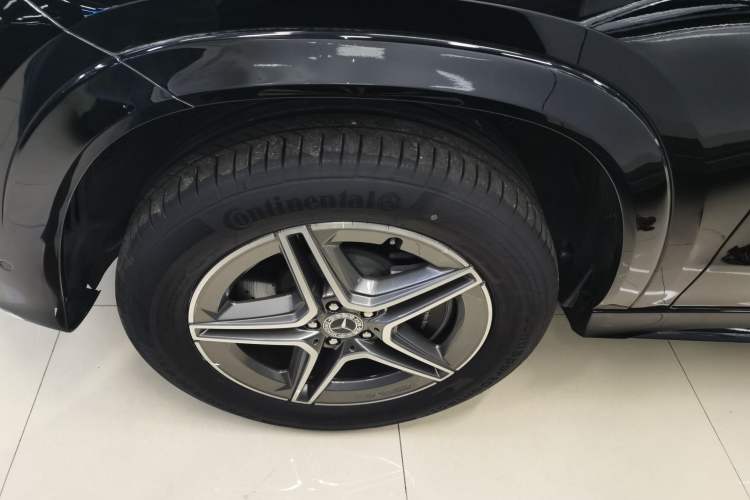 Used Mercedes-Benz GLE 2024 GLE 450 4MATIC Stylish Model Left Front Wheel Hub