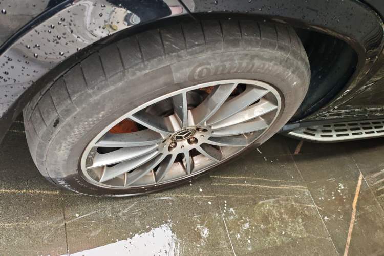 Used Mercedes-Benz GLE 2024 GLE 450 4MATIC Luxury Model Left Front Wheel Hub