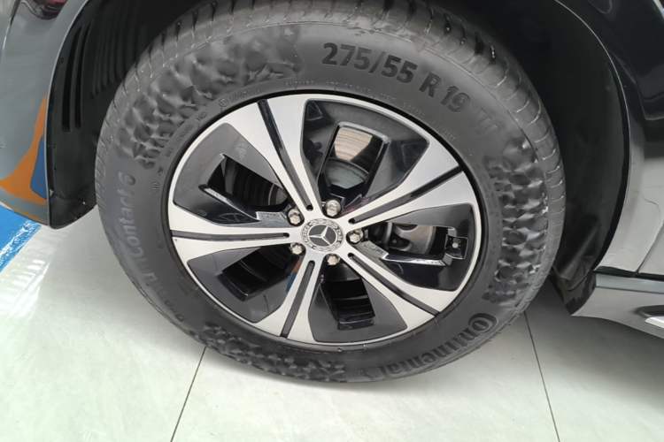 Used Mercedes-Benz GLE 2024 GLE 350 4MATIC Dynamic Edition Left Front Wheel Hub
