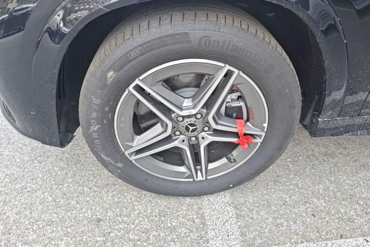 Used Mercedes-Benz GLE 2024 GLE 450 4MATIC Stylish Model Left Front Wheel Hub