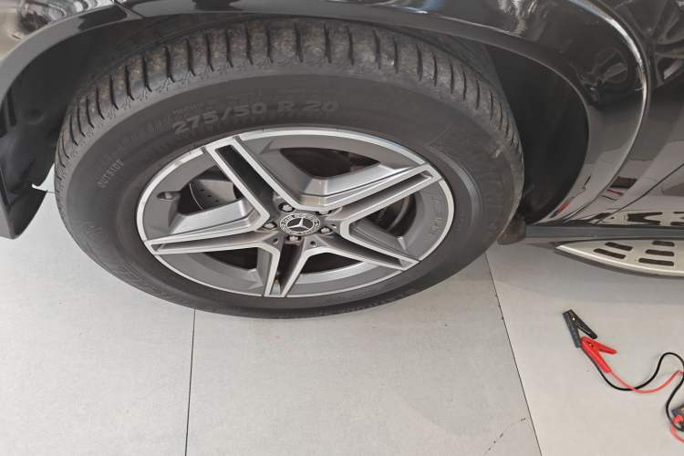 Used Mercedes-Benz GLE 2024 GLE 450 4MATIC Stylish Model Left Front Wheel Hub