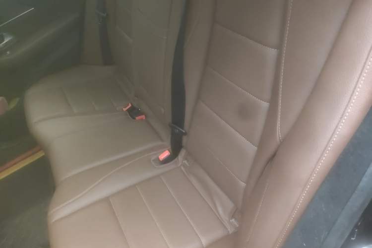 Used Mercedes-Benz GLE 2024 GLE 350 4MATIC Stylish Model Left Rear Seat
