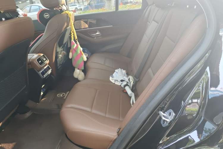 Used Mercedes-Benz GLE 2024 GLE 350 4MATIC Stylish Model Left Rear Seat