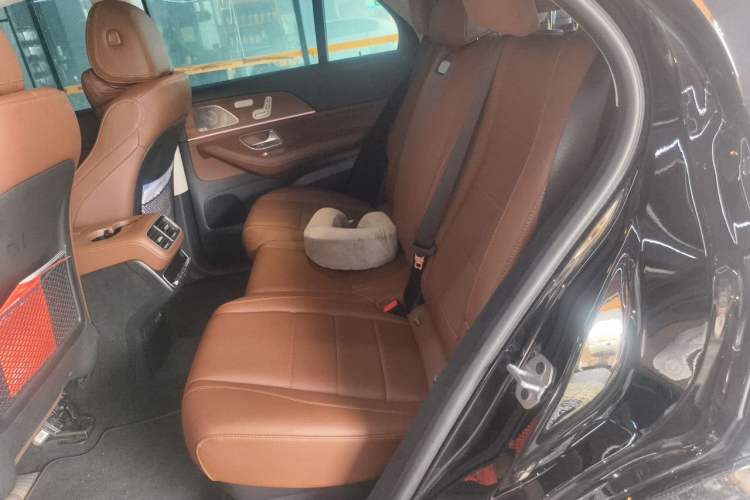Used Mercedes-Benz GLE 2024 GLE 450 4MATIC Stylish Model Left Rear Seat