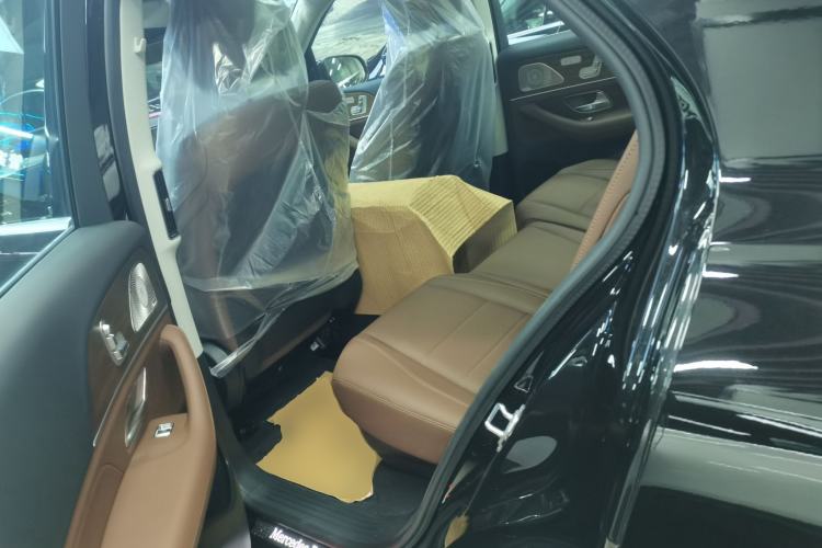 Used Mercedes-Benz GLE 2024 GLE 450 4MATIC Stylish Model Left Rear Seat