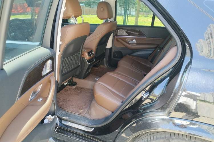 Used Mercedes-Benz GLE 2024 GLE 350 4MATIC Stylish Model Left Rear Seat