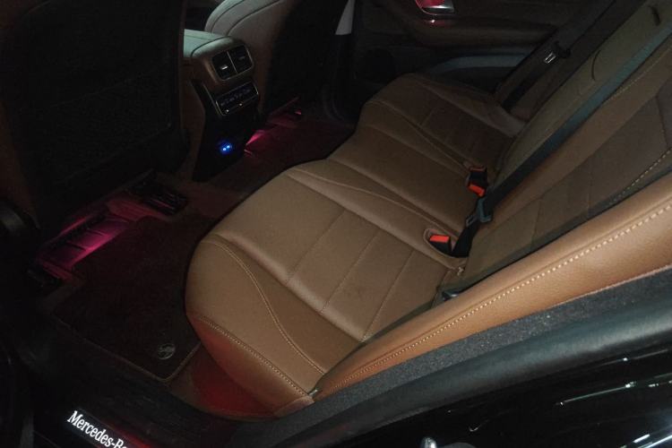 Used Mercedes-Benz GLE 2024 GLE 350 4MATIC Stylish Model Left Rear Seat