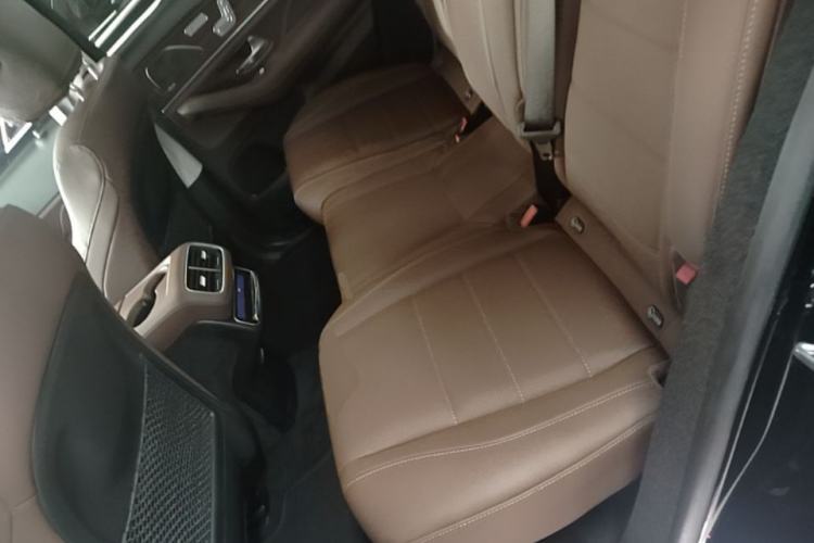 Used Mercedes-Benz GLE 2024 GLE 450 4MATIC Stylish Model Left Rear Seat