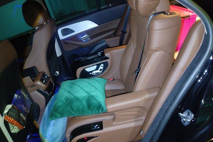 Used Mercedes-Benz GLE 2024 GLE 350 4MATIC Dynamic Edition Left Rear Seat