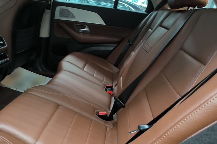Used Mercedes-Benz GLE 2024 GLE 350 4MATIC Dynamic Edition Left Rear Seat