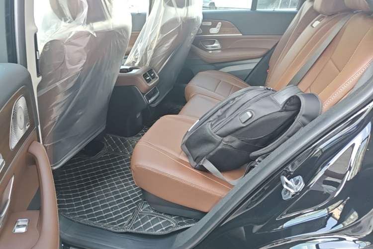 Used Mercedes-Benz GLE 2024 GLE 450 4MATIC Stylish Model Left Rear Seat