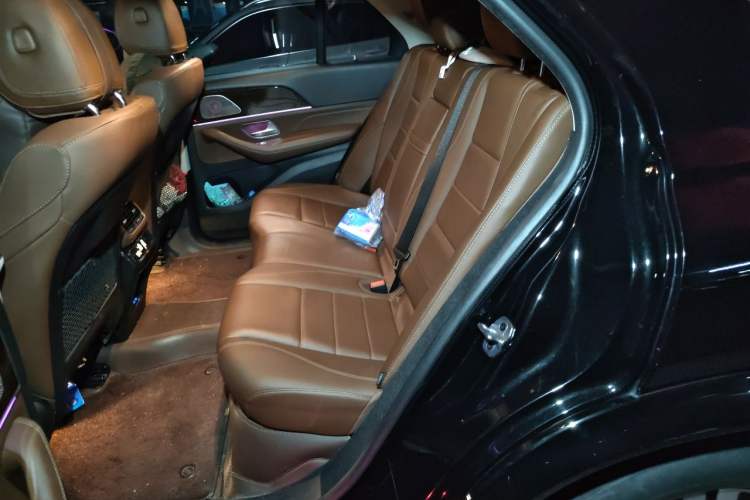 Used Mercedes-Benz GLE 2024 GLE 350 4MATIC Stylish Model Left Rear Seat