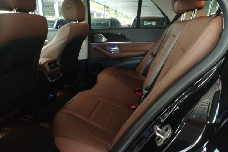 Used Mercedes-Benz GLE 2024 GLE 350 4MATIC Stylish Model Left Rear Seat