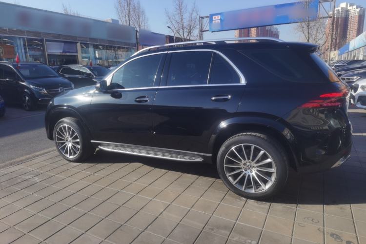 Used Mercedes-Benz GLE 2024 GLE 450 4MATIC Luxury Model Left Side