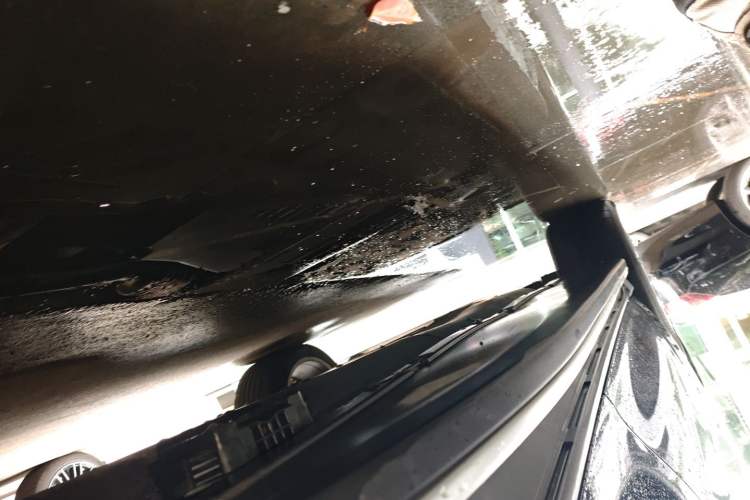 Used Mercedes-Benz GLE 2024 GLE 450 4MATIC Luxury Model Left Side Sill