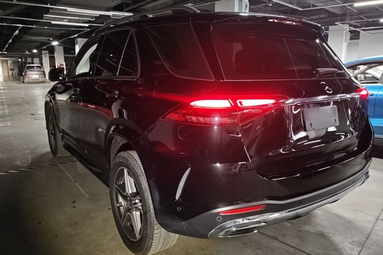 Used Mercedes-Benz GLE 2024 GLE 450 4MATIC Stylish Model Rear Left 45 Deg