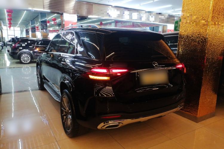 Used Mercedes-Benz GLE 2024 GLE 450 4MATIC Luxury Model Rear Left 45 Deg