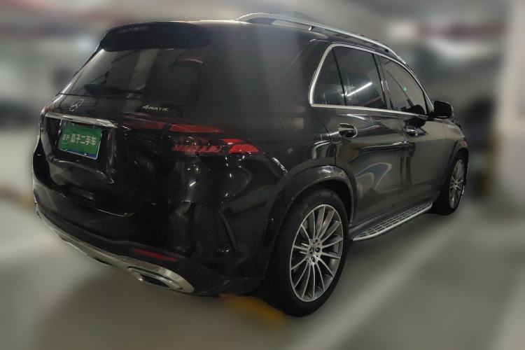 Used Mercedes-Benz GLE 2024 GLE 450 4MATIC Luxury Model Rear Right 45 Deg