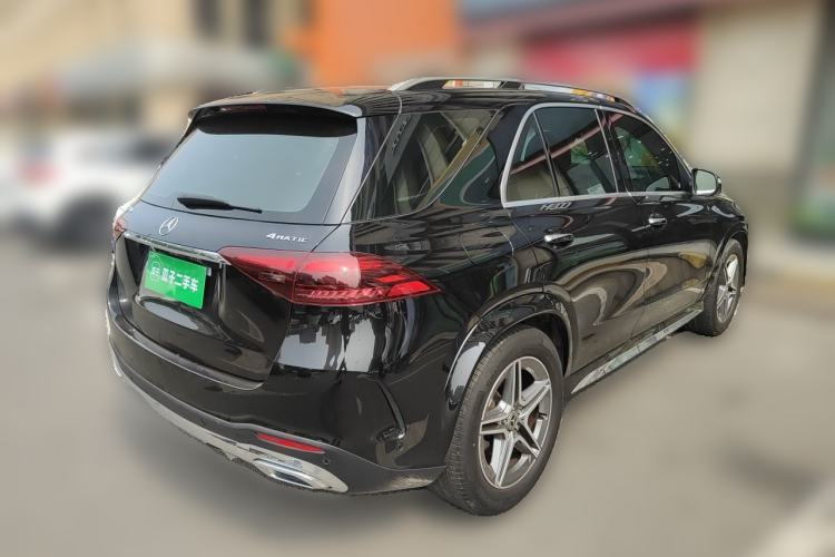 Used Mercedes-Benz GLE 2024 GLE 450 4MATIC Stylish Model Rear Right 45 Deg