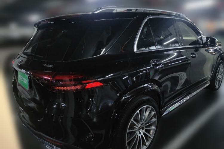 Used Mercedes-Benz GLE 2024 Refreshed GLE 350 4MATIC Stylish Edition Rear Right 45 Deg