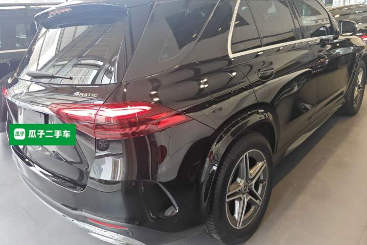 Used Mercedes-Benz GLE 2024 GLE 450 4MATIC AMG Line Rear Right 45 Deg