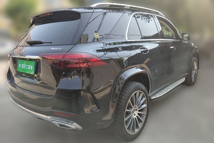 Used Mercedes-Benz GLE 2024 GLE 450 4MATIC Luxury Model Rear Right 45 Deg