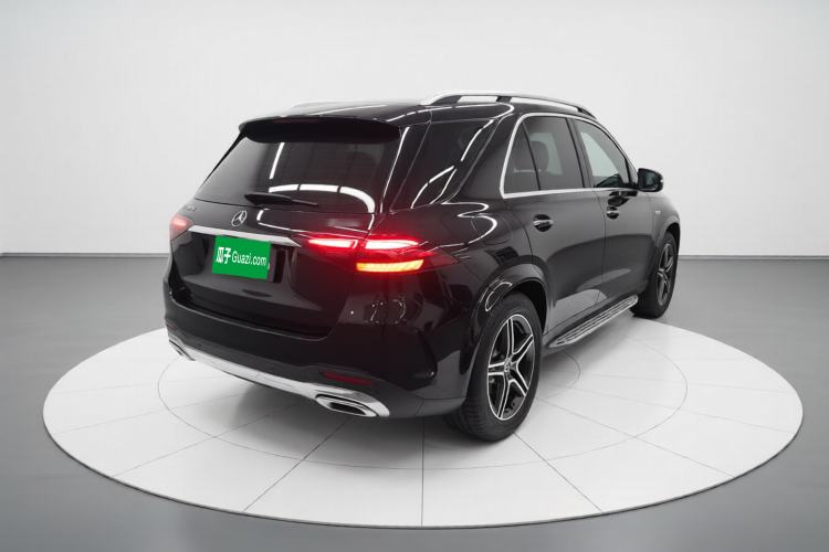 Used Mercedes-Benz GLE 2024 GLE 450 4MATIC Stylish Model Rear Right 45 Deg