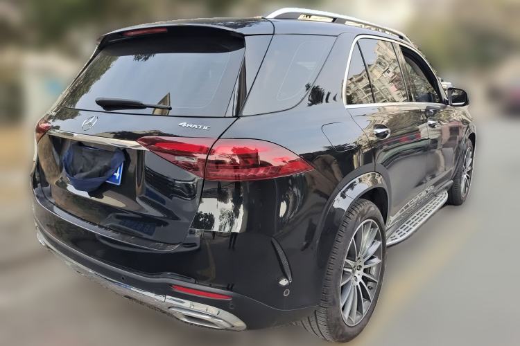 Used Mercedes-Benz GLE 2024 GLE 450 4MATIC Luxury Model Rear Right 45 Deg