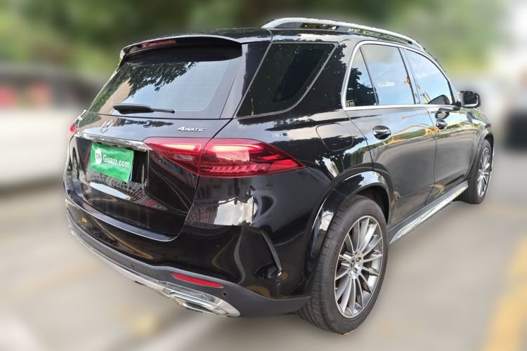 Used Mercedes-Benz GLE 2024 GLE 450 4MATIC Luxury Model Rear Right 45 Deg