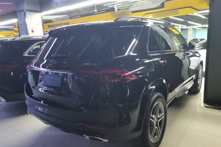 Used Mercedes-Benz GLE 2024 GLE 450 4MATIC Stylish Model Rear Right 45 Deg