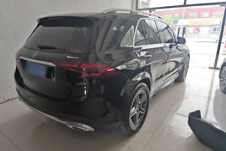Used Mercedes-Benz GLE 2024 GLE 450 4MATIC Stylish Model Rear Right 45 Deg