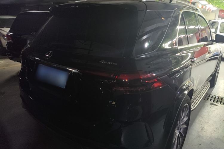 Used Mercedes-Benz GLE 2024 GLE 450 4MATIC Luxury Model Rear Right 45 Deg