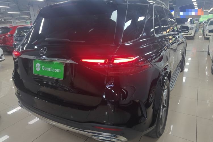 Used Mercedes-Benz GLE 2024 GLE 450 4MATIC AMG Line Rear Right 45 Deg