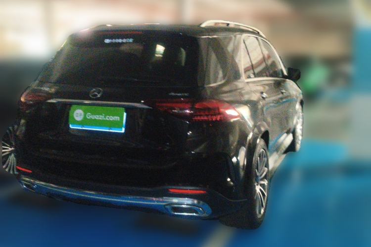 Used Mercedes-Benz GLE 2024 GLE 450 4MATIC Luxury Model Rear Right 45 Deg