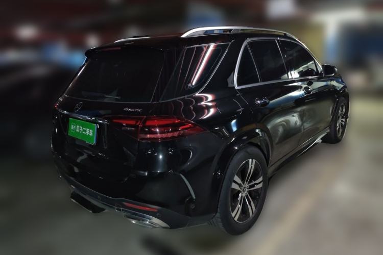 Used Mercedes-Benz GLE 2024 GLE 350 4MATIC Stylish Model Rear Right 45 Deg