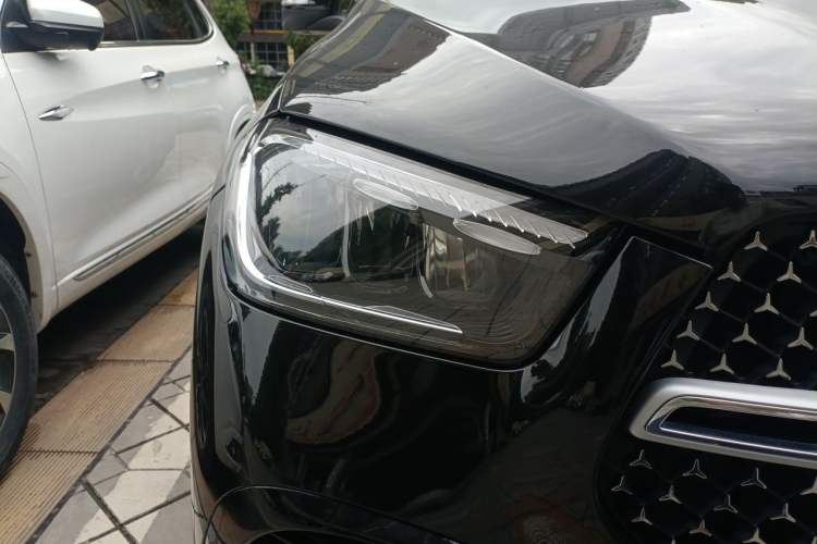 Used Mercedes-Benz GLE 2024 GLE 350 4MATIC Dynamic Edition Right Front Headlight