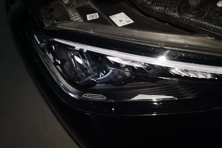 Used Mercedes-Benz GLE 2024 GLE 450 4MATIC Stylish Model Right Front Headlight