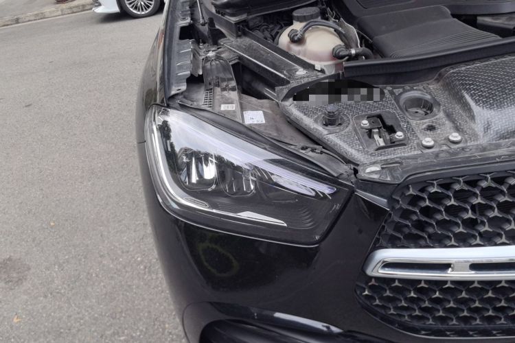 Used Mercedes-Benz GLE 2024 Refreshed GLE 350 4MATIC Stylish Edition Right Front Headlight