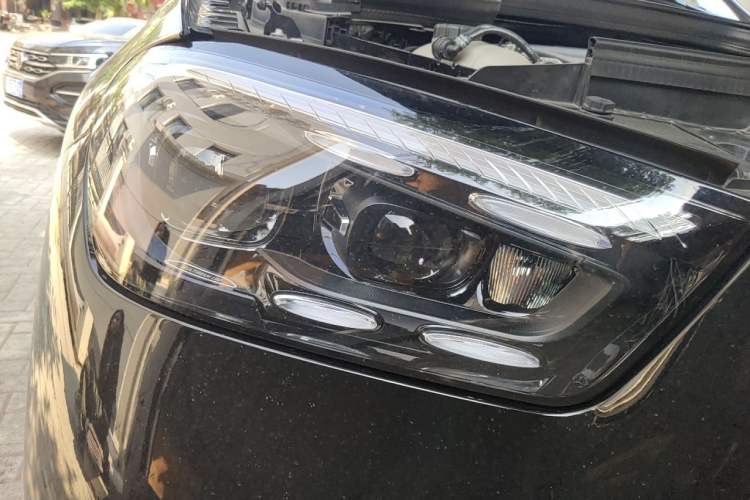 Used Mercedes-Benz GLE 2024 GLE 450 4MATIC Luxury Model Right Front Headlight