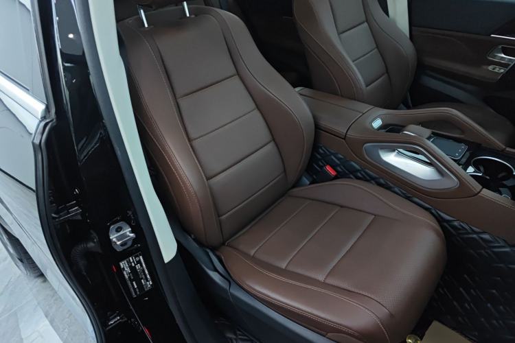 Used Mercedes-Benz GLE 2024 GLE 350 4MATIC Stylish Model Right Front Seat