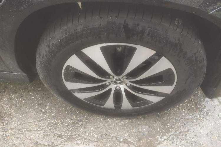 Used Mercedes-Benz GLE 2024 GLE 350 4MATIC Stylish Model Right Front Wheel Hub