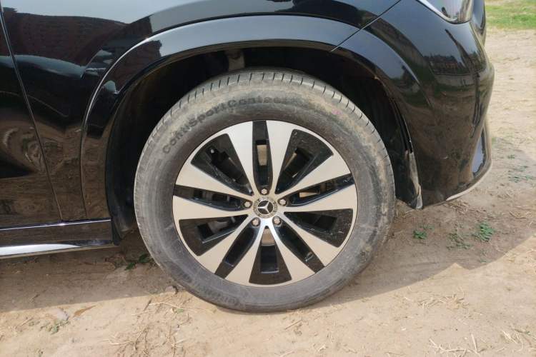 Used Mercedes-Benz GLE 2024 GLE 350 4MATIC Stylish Model Right Front Wheel Hub