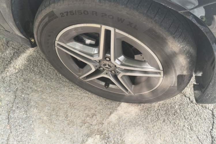 Used Mercedes-Benz GLE 2024 GLE 450 4MATIC Stylish Model Right Front Wheel Hub