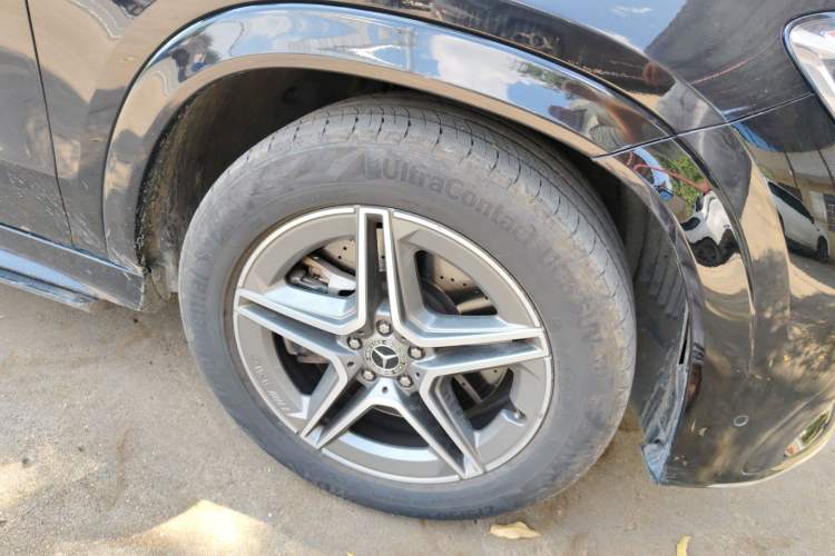 Used Mercedes-Benz GLE 2024 GLE 450 4MATIC Stylish Model Right Front Wheel Hub