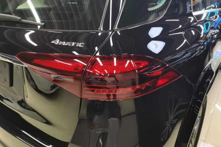 Used Mercedes-Benz GLE 2024 GLE 450 4MATIC Stylish Model Right Rear Taillight